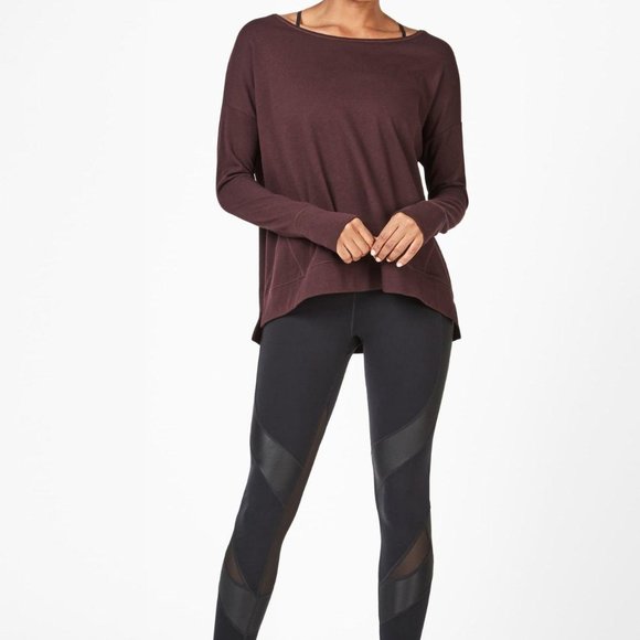 Sweaty Betty Tops - NWOT // Sweaty Betty Simhasana Sweatshirt XS Top